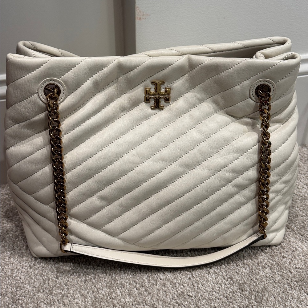 EUC Tory Burch Kira Chevron New Ivory Handbag